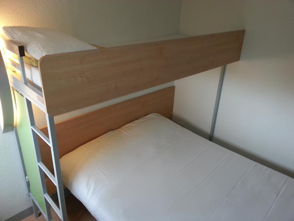 Ibis Budget Châteaudun Exterior foto